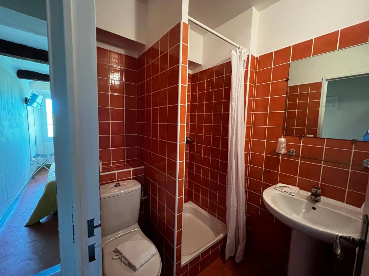 Le Vieux Chateau Aiguines Bagian luar foto