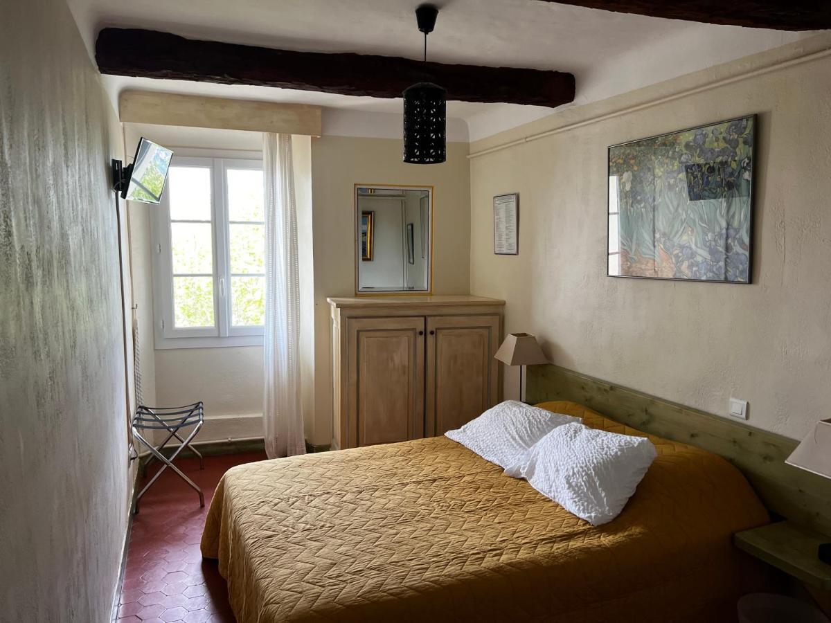 Le Vieux Chateau Aiguines Bagian luar foto