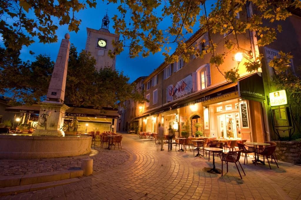 Le Vieux Chateau Aiguines Bagian luar foto