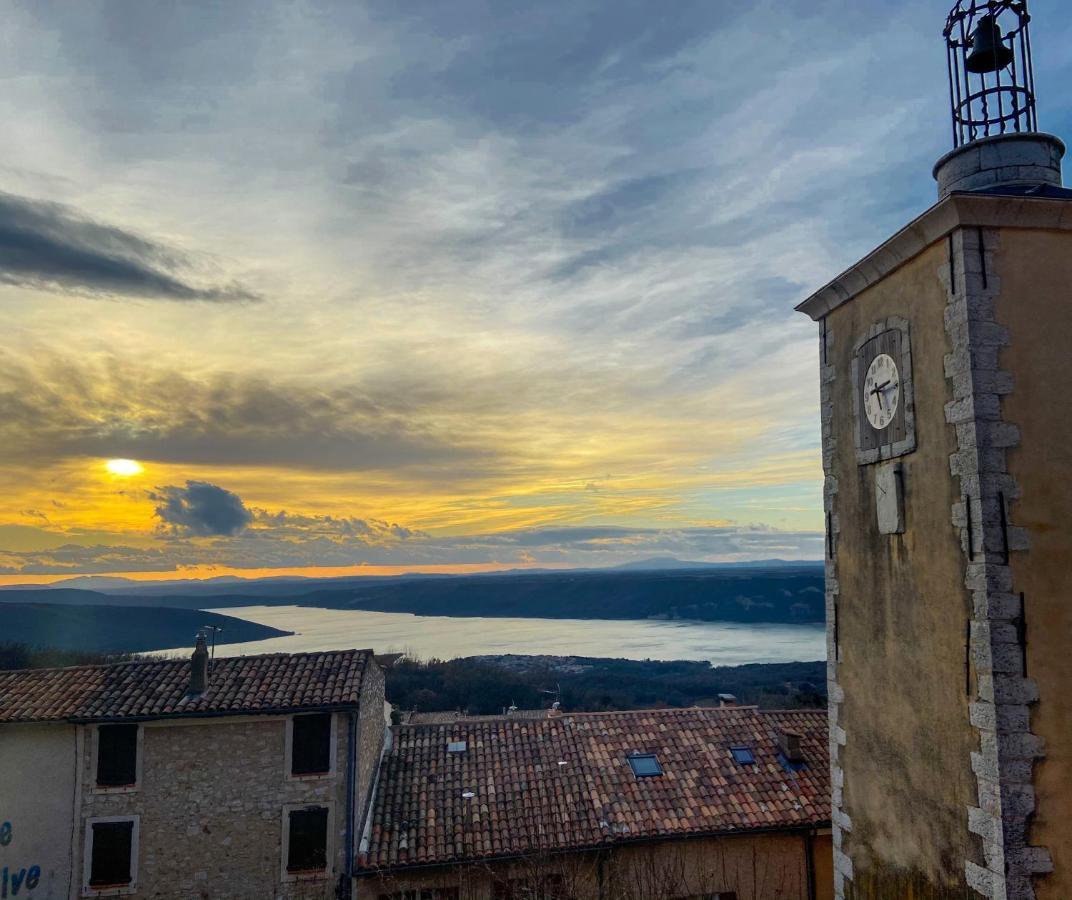 Le Vieux Chateau Hotel Aiguines Bagian luar foto